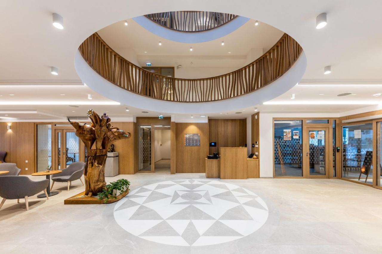 Raj Zdravia Hotel Bratislava Exterior photo